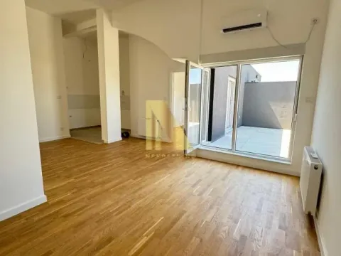 Sale, two bedroom apartment, 82m², Klisa, Novi Sad Sve Podlokacije - image 2