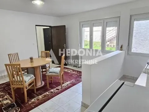 Stan in Gradska Bolnica