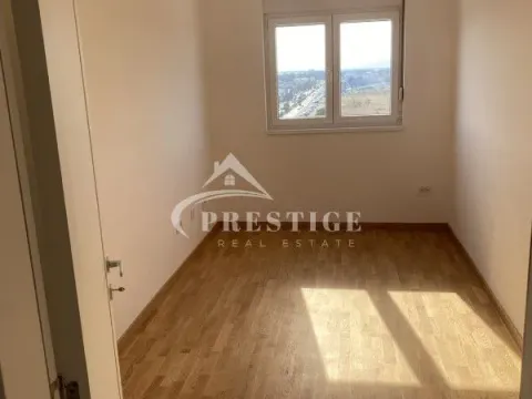 Prodaja, stan, 65m², Stari Aerodrom, Podgorica - image 10