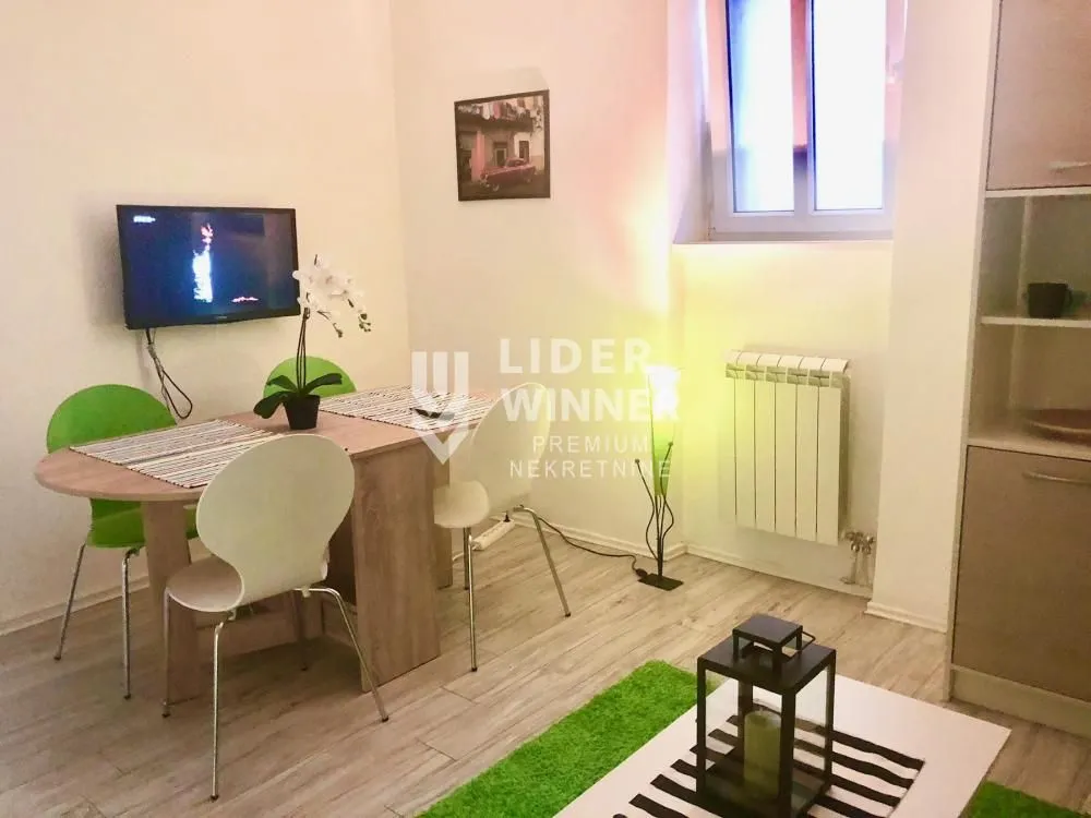 Sale, four bedroom apartment, 50m², Stari Grad, Beograd