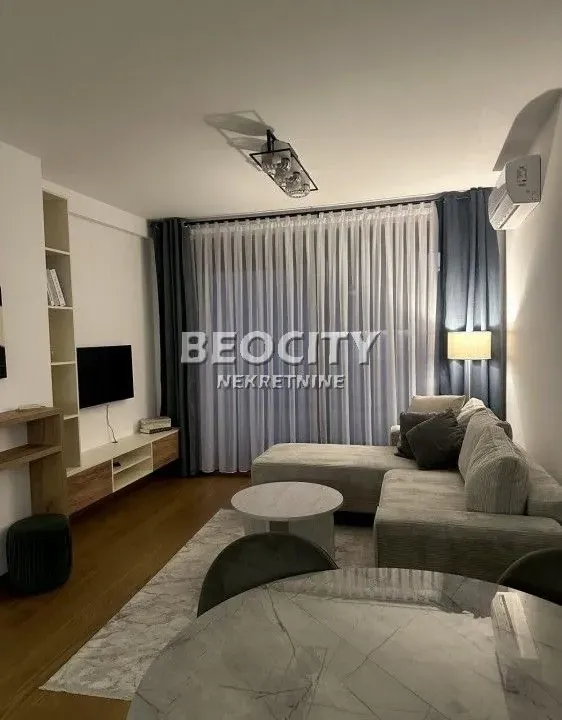 Izdavanje, stan, 64m², Gradska Bolnica, Zvezdara Sve Podlokacije