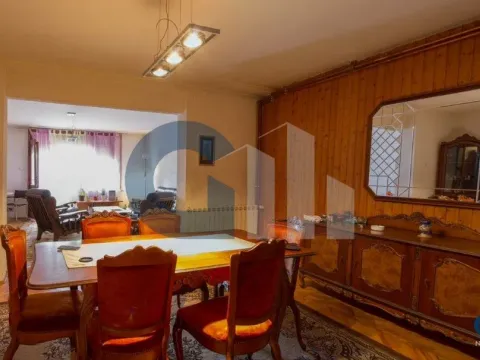 Five Bedroom Apartment for Sale, 180m2, Bele Vode, Beograd