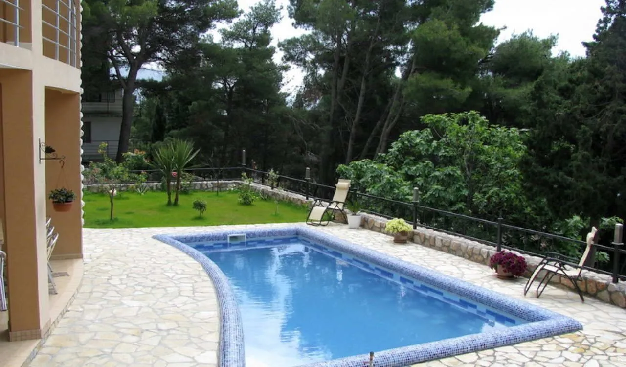 Sale, house, 420m², Zeleni Pojas, Bar