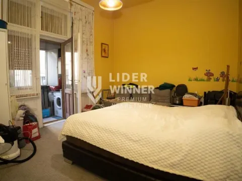 Prodaja, četvorosoban stan, 110m², Klinički Centar, Beograd - image 8