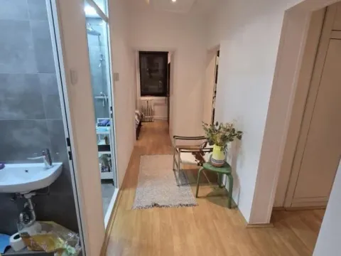 Izdavanje, trosoban stan, 88m², Novo naselje, Novi Sad - image 13