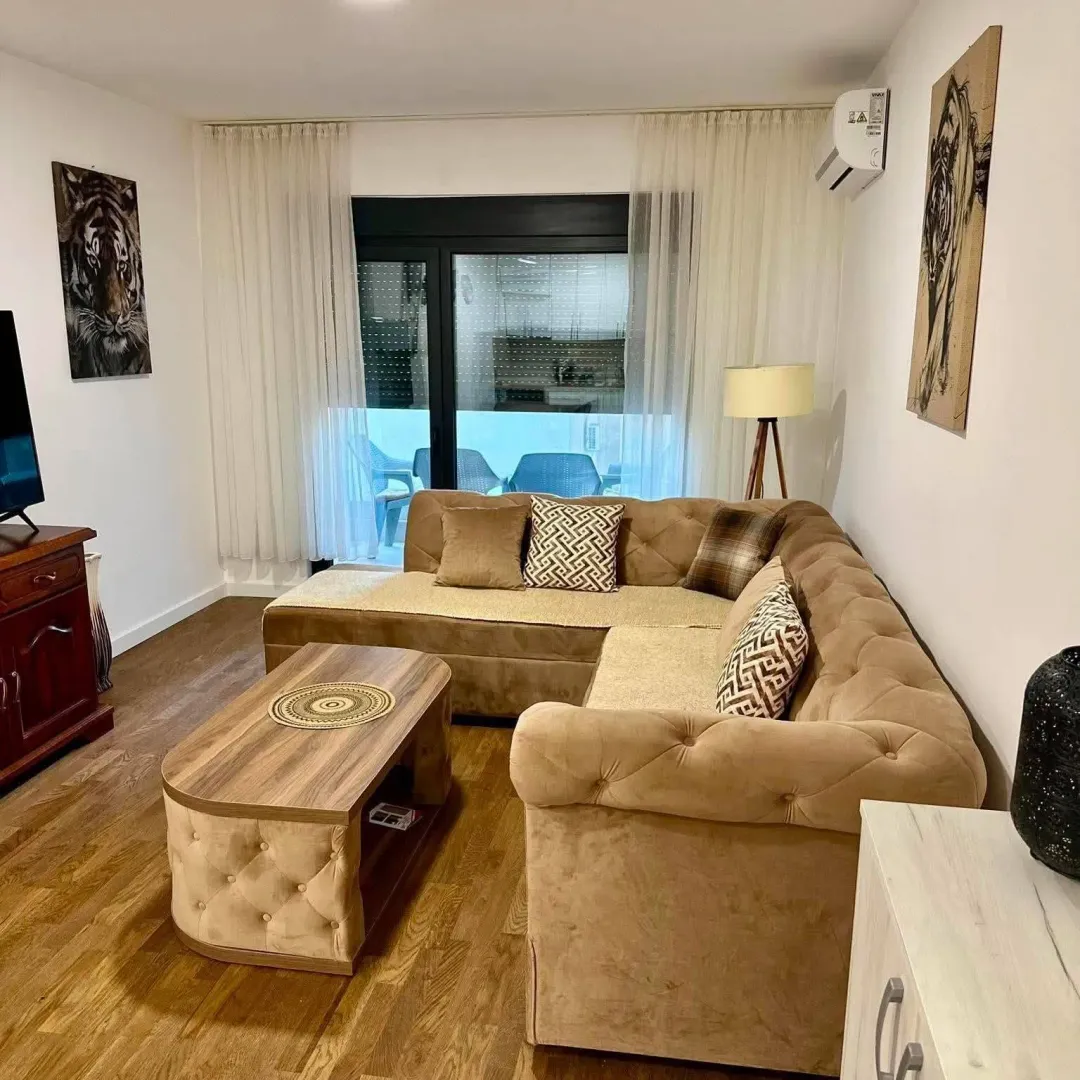 Rent, one bedroom apartment, 53m², Ilino, Bar