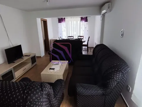 Rent, two bedroom apartment, 80m², Malo Brdo, Podgorica - image 2