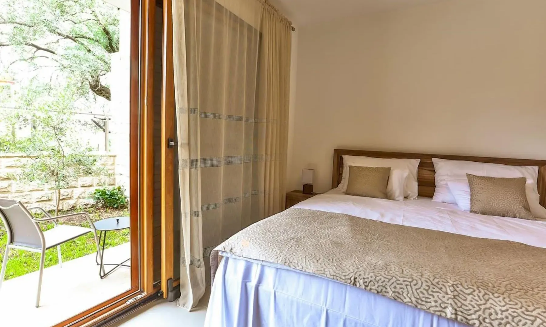 Rent, house, 270m², Rijeka Reževići, Budva