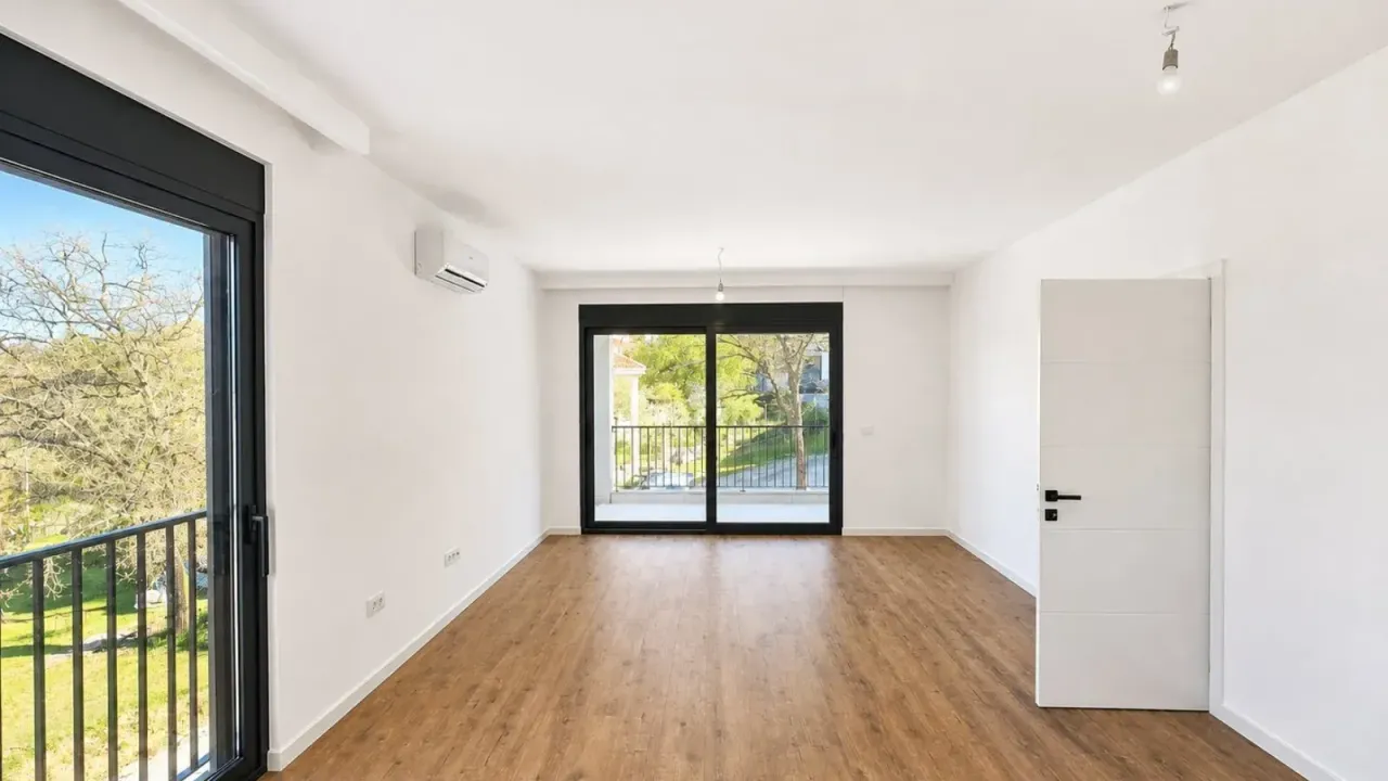 Prodaja, stan, 90m², Kotor, Crna Gora