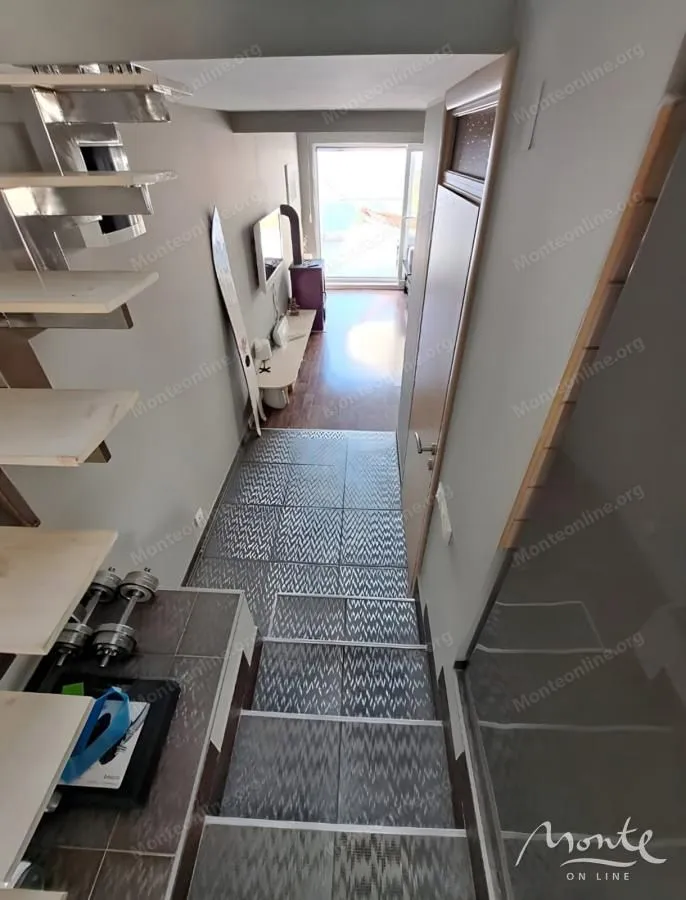 Prodaja, jednosoban stan, 33m², Krašići, Tivat