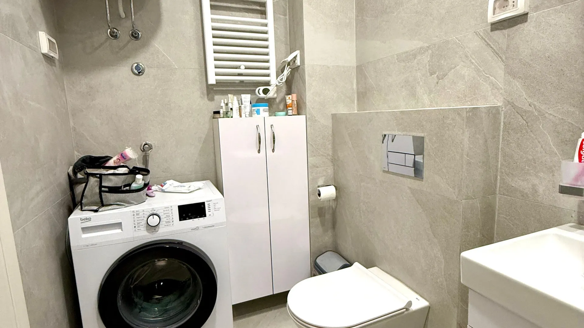 Prodaja, jednosoban stan, 40m², Central Point, Podgorica