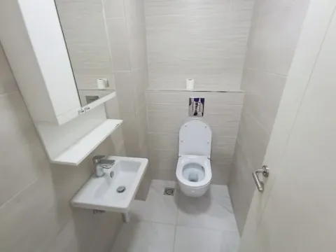 Rent, three bedroom apartment, 95m², Blok 6, Podgorica - image 2