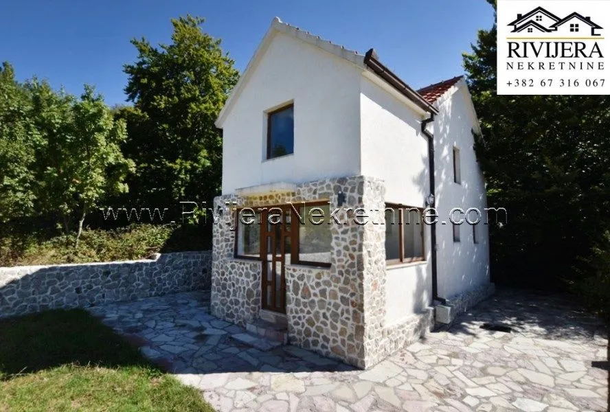 Prodaja, kuća, 75m², Vrbanj, Herceg Novi