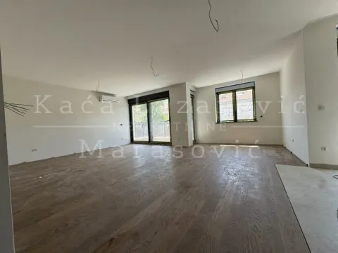 Prodaja, četvorosoban stan, 111m², Lekino Brdo, Voždovac Sve Podlokacije - image 10