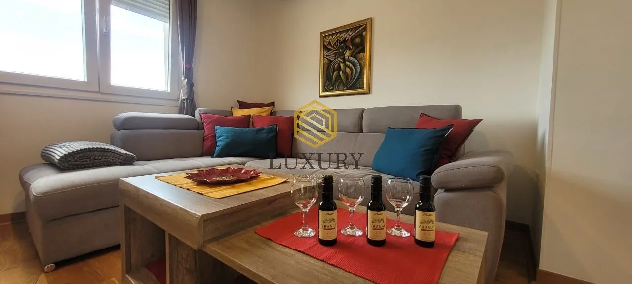 Prodaja, jednosoban stan, 42m², City Kvart, Podgorica