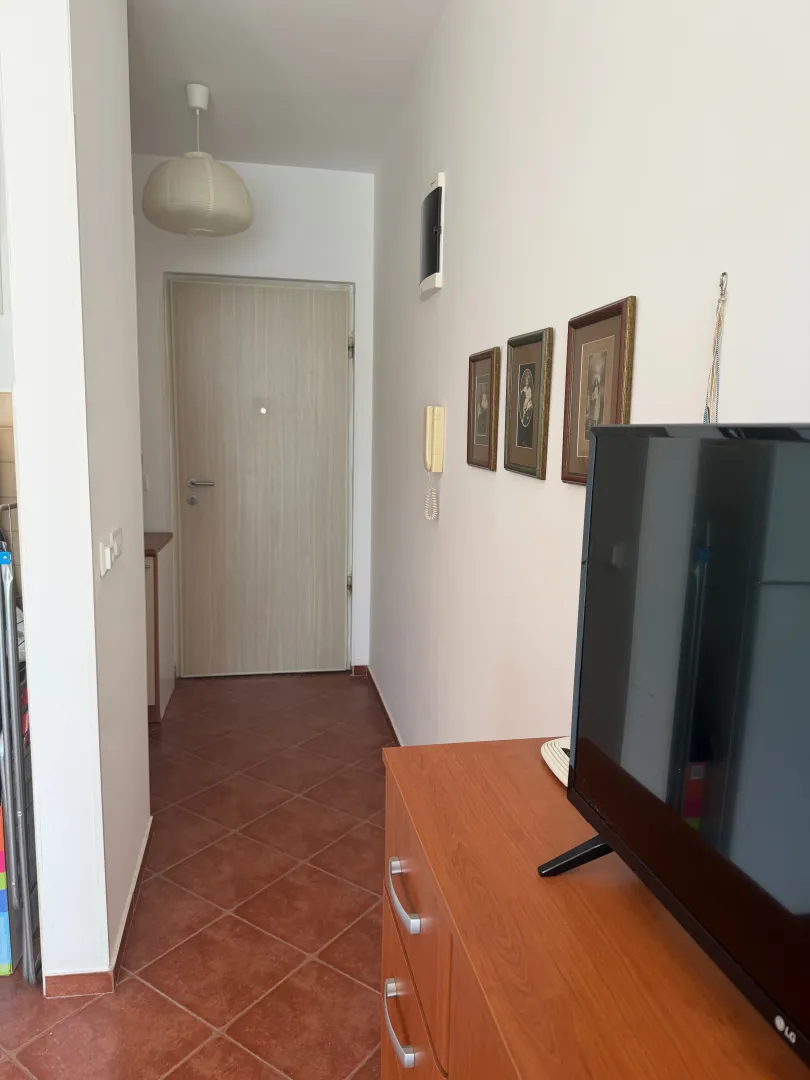Izdavanje, garsonjera, 35m², Donja Lastva, Tivat