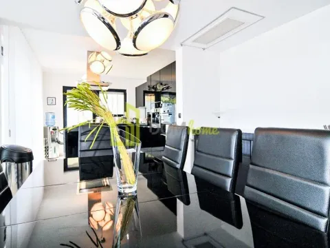 Prodaja, kuća, 369m², Tivat, Crna Gora - image 12