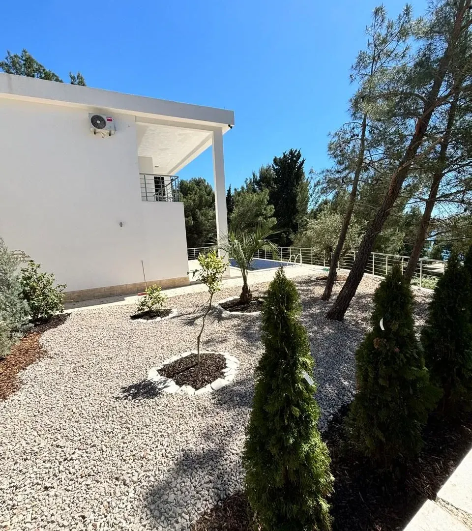Prodaja, kuća, 200m², Šušanj, Bar