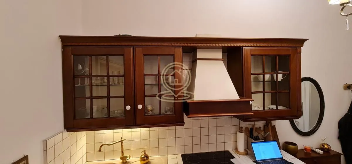 Izdavanje, jednosoban stan, 35m², Vračar Sve Podlokacije, Beograd