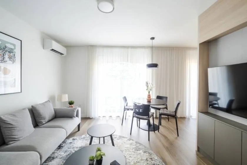 Prodaja, dvosoban stan, 60m², Crveni Krst, Beograd