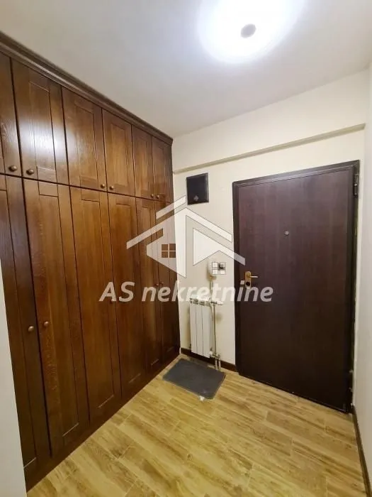 Rent, three bedroom apartment, 78m², Vračar Hram, Vračar Sve Podlokacije