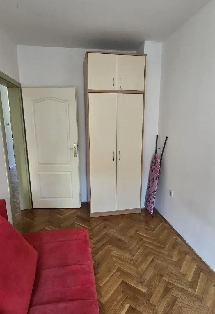 Izdavanje, dvosoban stan, 52m², Grbavica, Novi Sad Sve Podlokacije