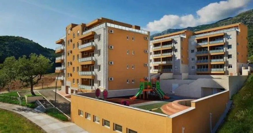 Sale, two bedroom apartment, 68m², Bečići, Budva