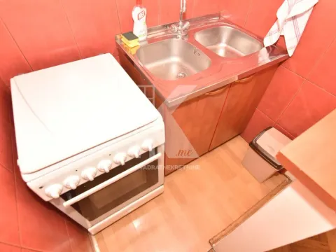 Rent, studio apartment, 35m², Centar, Podgorica - image 4