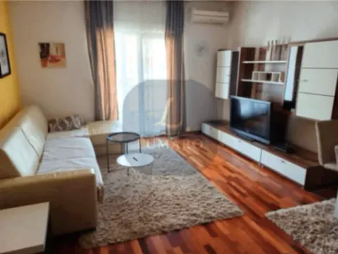 Izdavanje, jednosoban stan, 53m², City Kvart, Podgorica - image 4