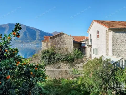 Sale, house, 219m², Dobrota, Kotor - image 30
