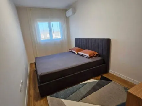 Izdavanje, dvosoban stan, 73m², Central Point, Podgorica - image 9