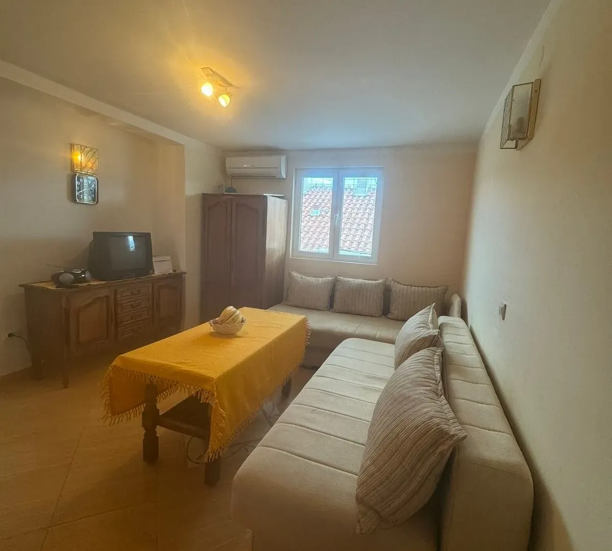 Sale, three bedroom apartment, 83m², Petrovac, Budva