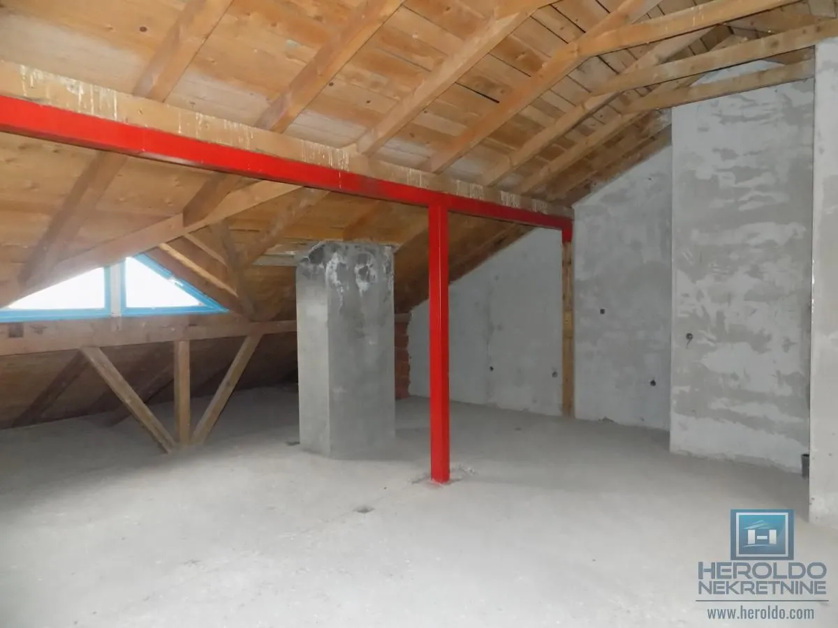 Sale, three bedroom apartment, 96m², Jagodnjak, Paraćin