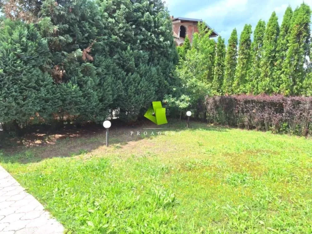 Rent, office space, 300m², Pantelej, Niš