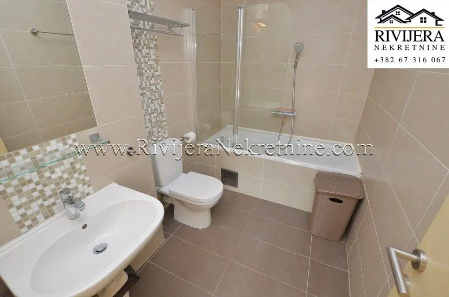 Prodaja, dvosoban stan, 96m², Morinj, Kotor