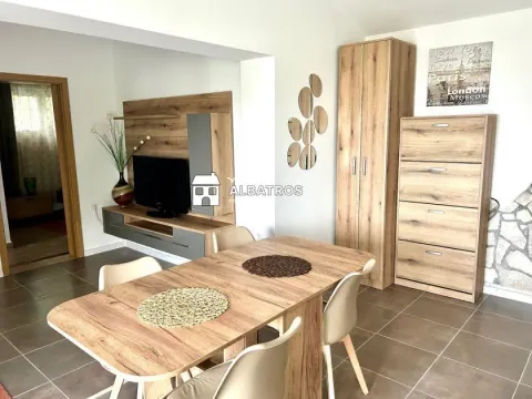 Rent, house, 80m², Dobre Vode, Bar - image 1