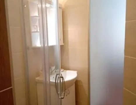 Izdavanje, trosoban stan, 90m², Cvetni Trg, Vračar Sve Podlokacije - image 8