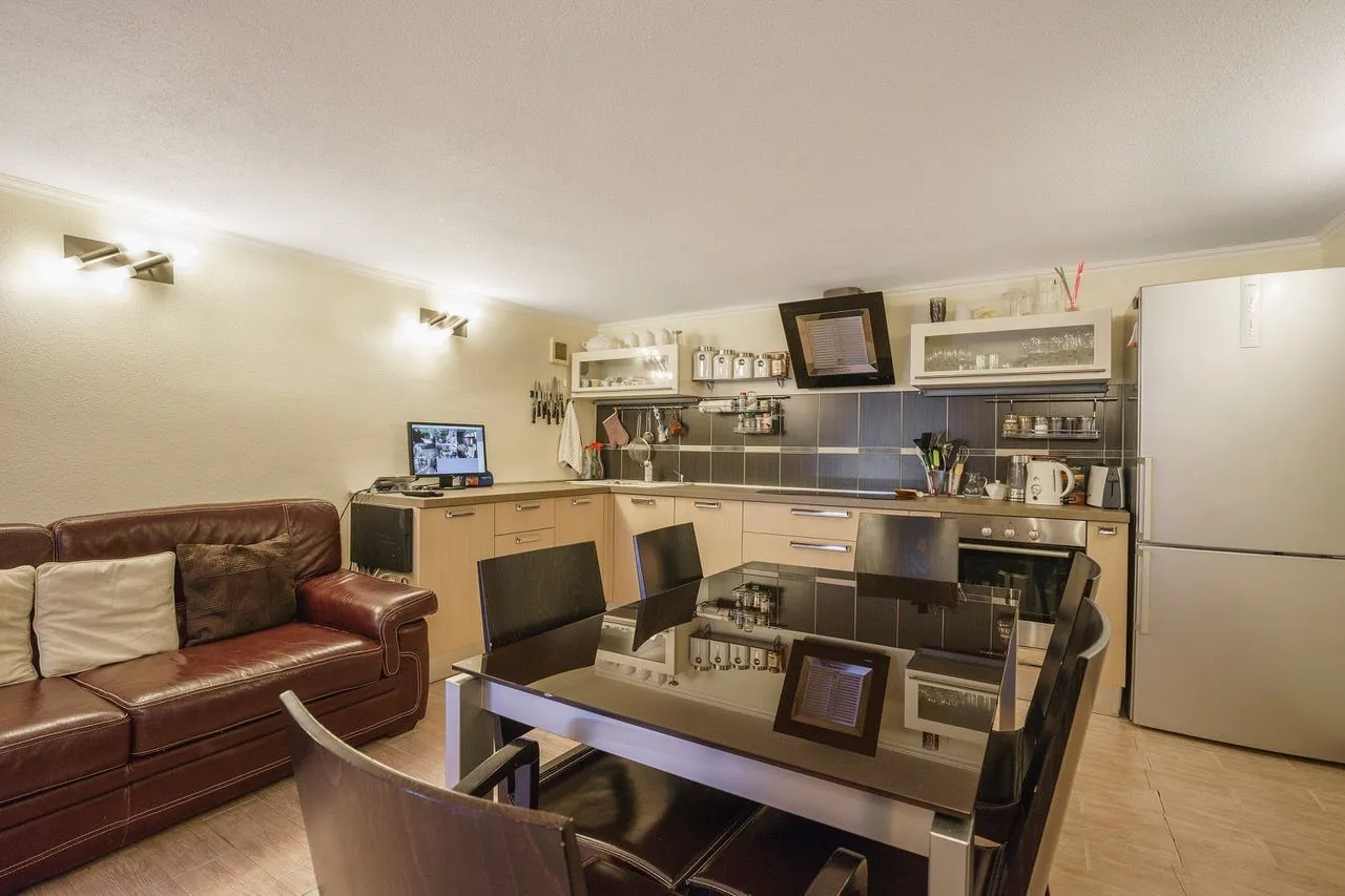 Sale, house, 300m², Stoliv, Kotor