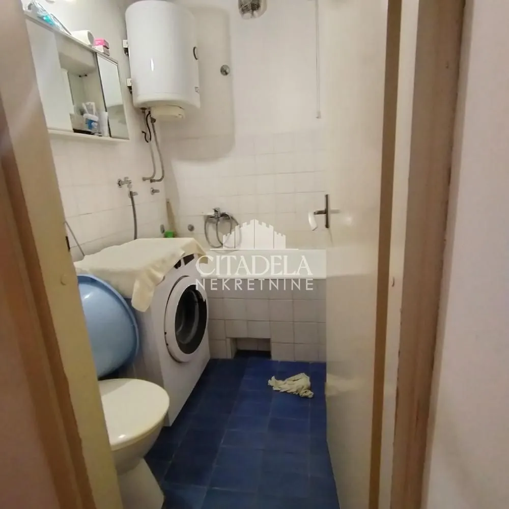 Prodaja, jednosoban stan, 38m², Konjarnik, Voždovac Sve Podlokacije