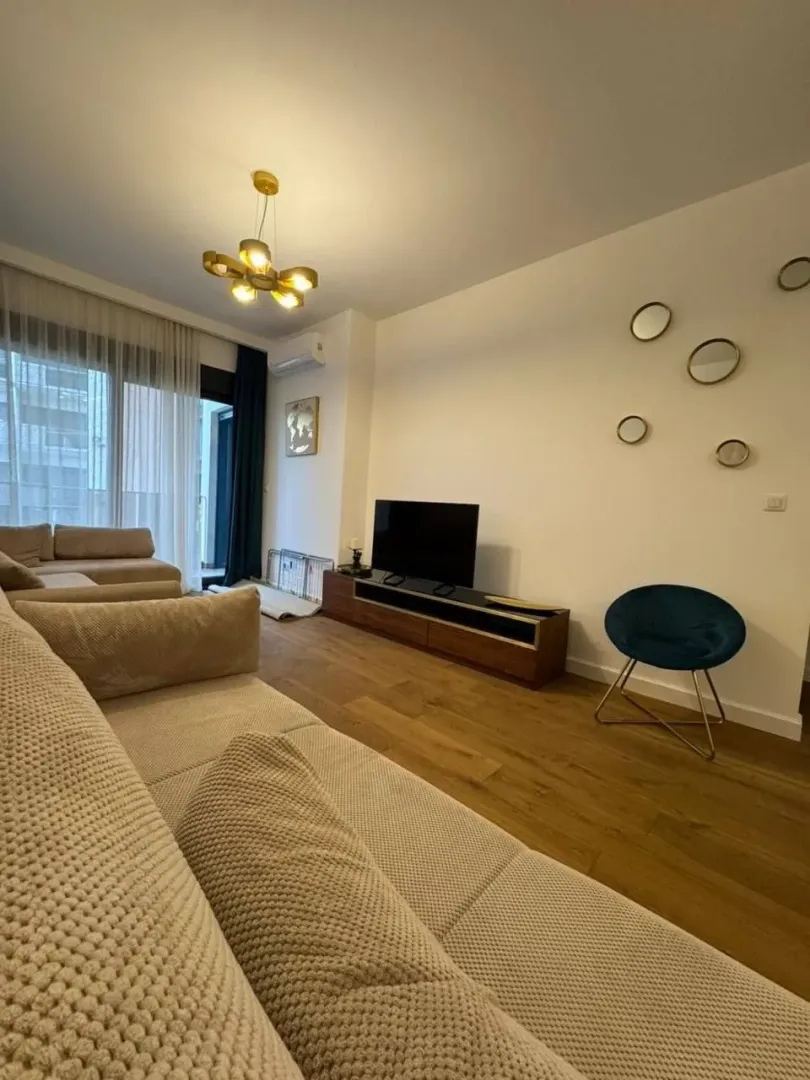 Prodaja, jednosoban stan, 65m², Soho City, Bar