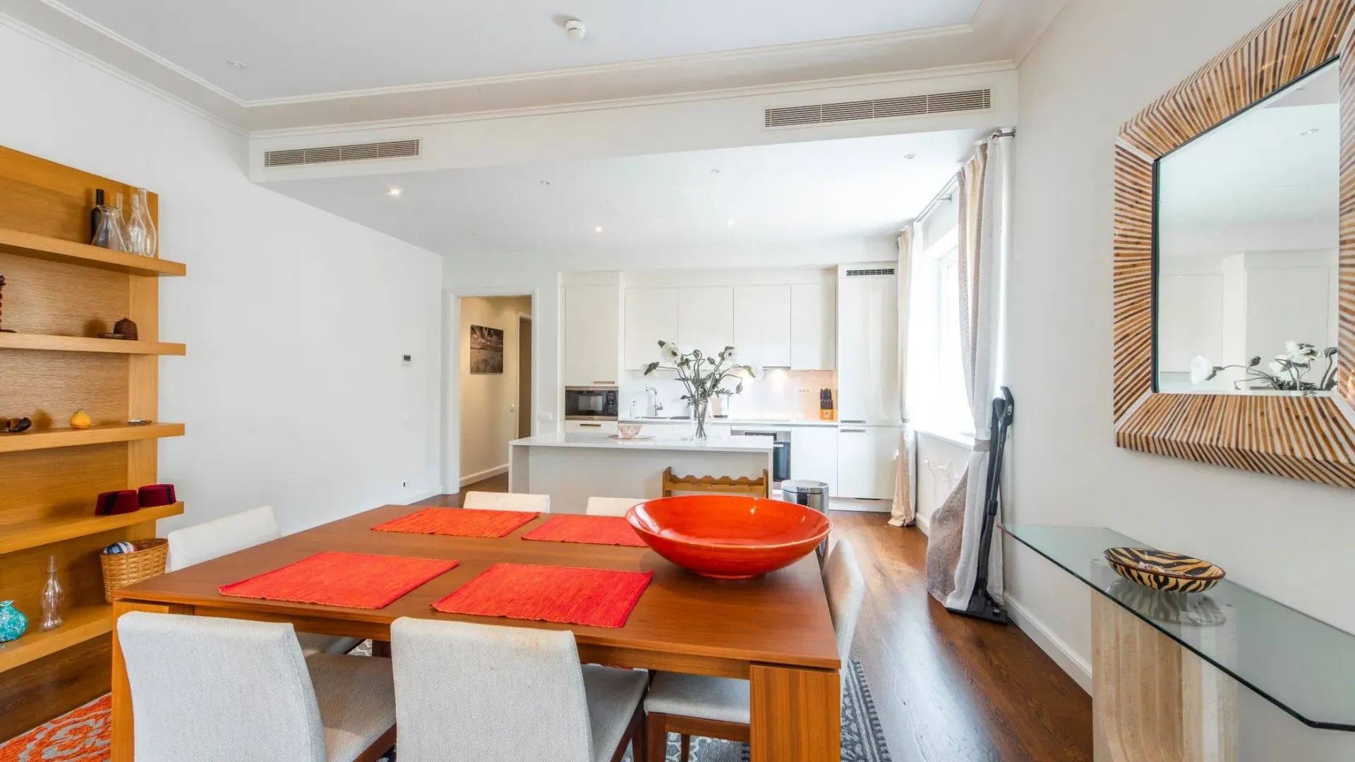 Prodaja, dvosoban stan, 152m², Porto Montenegro, Tivat