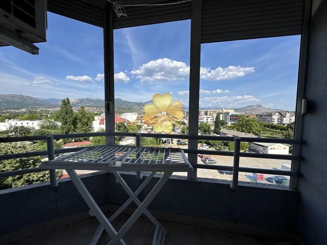 Prodaja, trosoban stan, 84m², Stari Aerodrom, Podgorica