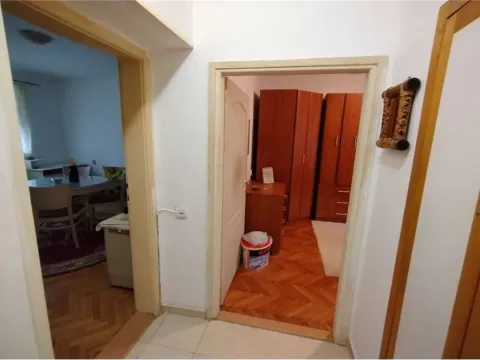 Izdavanje, jednosoban stan, 36m², Niš, Srbija - image 10