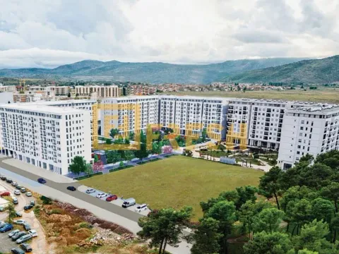 Prodaja, dvosoban stan, 77m², Tološi, Podgorica - image 1