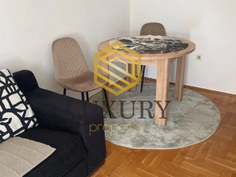 Izdavanje, dvosoban stan, 65m², Stari Aerodrom, Podgorica - image 18