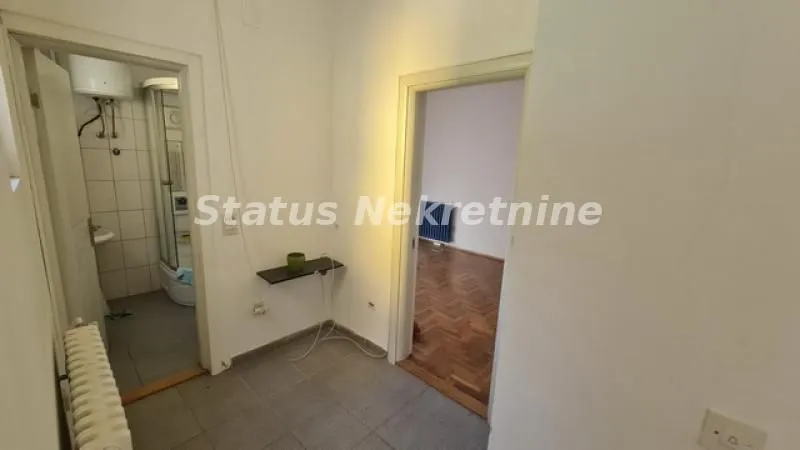 Rent, office space, 120m², Stari grad, Novi Sad