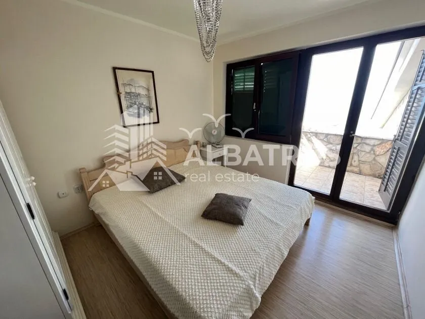 Izdavanje, ugostiteljski objekat, 300m², Dobre Vode, Bar