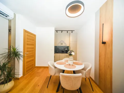 Rent, one bedroom apartment, 43m², Podgorica, Crna Gora - image 5