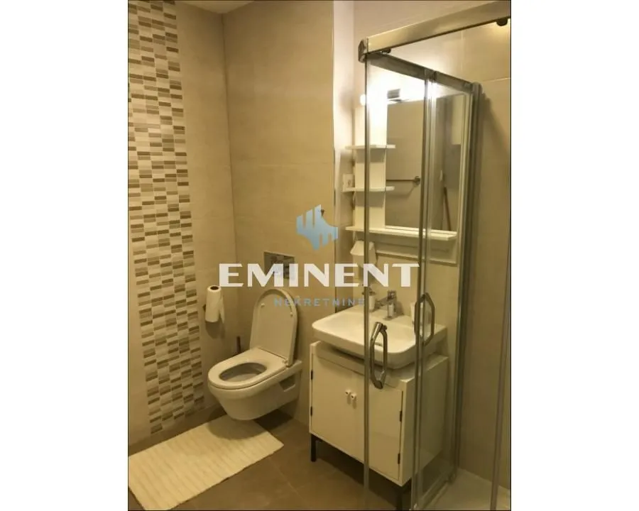 Rent, two bedroom apartment, 35m², Južni Bulevar, Vračar Sve Podlokacije