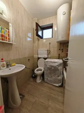 Izdavanje, jednosoban stan, 45m², Borča 1, Borča Sve Podlokacije - image 9